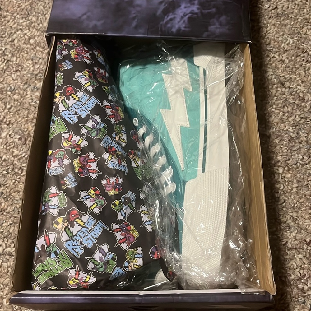 Revenge X Storm Size 9m High tops